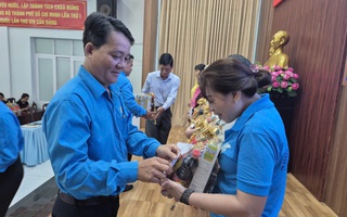 Đẩy mạnh chăm lo người lao động sau khi kiện toàn bộ máy Công đoàn phường, xã