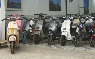 Cẩn trọng với xe máy điện trôi nổi
