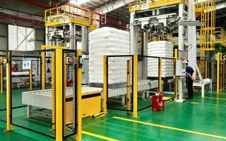 Cú hích từ tổ hợp hóa dầu tỉ đô