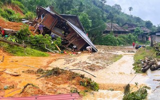 Mưa bão tàn phá, Thanh Hóa công bố tình huống khẩn cấp 2 xã biên giới