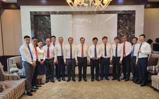 Hợp tác báo chí Lào - Việt: TP HCM tiếp đoàn tạp chí Alunmay