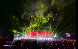 Lý do concert Em xinh say hi có cháy nhỏ