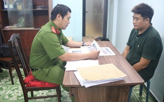 Công an TP HCM bắt khẩn cấp người đàn ông hành hung cụ ông ngay giao lộ