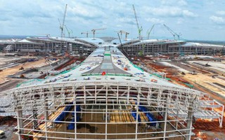 Thủ tướng: "Thần tốc, thần tốc hơn nữa" để khởi công, khánh thành các dự án ngày 19-12
