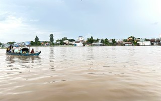 Chuyên gia cảnh báo "nóng" về nguy cơ khi "lũ chồng lũ" ở ĐBSCL