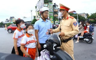 Gieo mầm ý thức giao thông