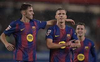 Barcelona đại thắng Getafe, áp sát ngôi đầu bảng La Liga