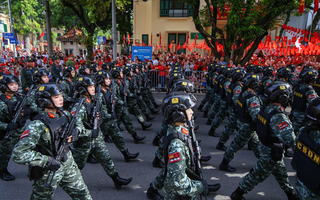 Vững tin theo Đảng