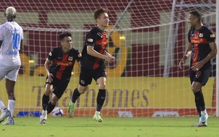 Hoàng Đức tỏa sáng, Ninh Bình FC thắng đẹp nhà vô địch V-League