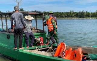 Phát hiện nhiều ngư dân làm chuyện đáng lên án trên biển