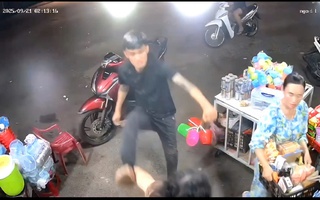 Vừa đánh thai phụ, nam thanh niên vừa nói "Biết tao là ai không?"