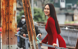 NSND Mai Hoa thân quen và mới lạ trong "Hà Nội cờ hoa"