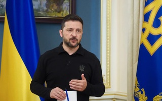 Ukraine - Hungary leo thang căng thẳng