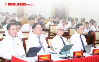 Khai mạc kỳ họp HĐND có khối lượng công việc lớn nhất sau sáp nhập