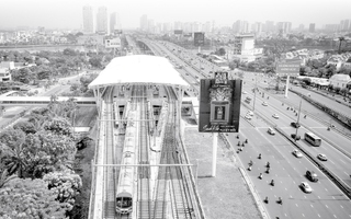 Báo in ngày 4-9: Vì sao giá vàng chưa giảm?