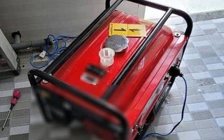 Bàng hoàng phát hiện bố và con trai 7 tuổi tử vong trong phòng ngủ