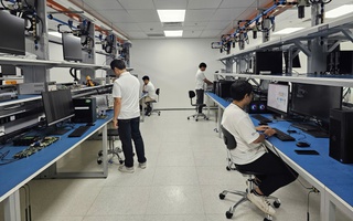 Cận cảnh phòng thí nghiệm triệu USD đặt tại TP HCM của "gã khổng lồ" bán dẫn toàn cầu