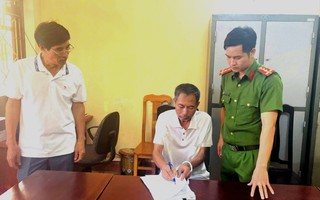 Đưa 1,5 tỉ đồng cho một người đàn ông tại chợ để “chạy án” cho chồng