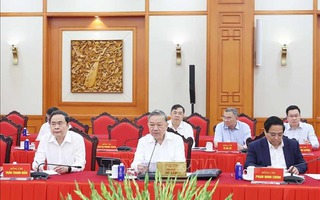 Tổng Bí thư chủ trì cuộc làm việc với Ban Thường vụ Đảng ủy MTTQ, các đoàn thể Trung ương