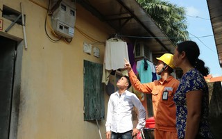 Mạng xã hội ồn ào nghi ngờ hóa đơn tiền điện, EVNNPC nói chưa nhận được phản ánh tăng bất thường
