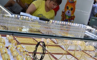 Giá vàng hôm nay 6-9: Tăng tốc lên đỉnh cao mới