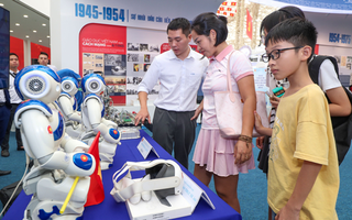 Ngày vui chung và khát vọng của cả dân tộc