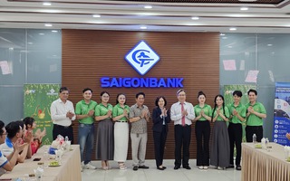 7 thí sinh chung kết Chuông Vàng vọng cổ thăm, tri ân đơn vị 20 năm đồng hành