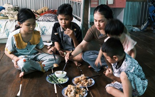 Xót cảnh 5 chị em mồ côi