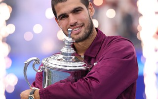 Alcaraz hạ Sinner giành US Open thứ 2, cân bằng một cột mốc với Nadal