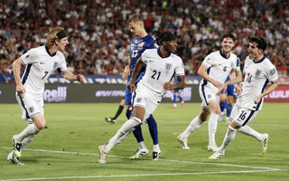 Đại thắng "năm sao" Serbia, tuyển Anh tiến gần vé dự World Cup 2026