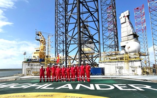PV Drilling nhận bàn giao quyền sở hữu giàn khoan tự nâng PV DRILLING IX