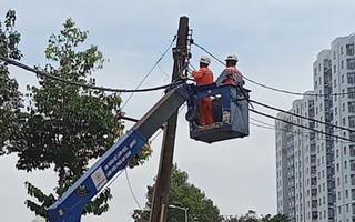 Di dời trụ điện giữa đường