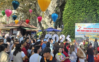 Đà Nẵng: Du khách "xông đất" Hội An, khám phá "đặc sản" Ma Nhai đầu năm mới