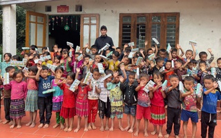 Cuộc thi viết “Lòng tốt quanh ta”: Sứ giả của nụ cười