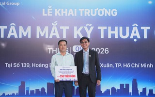 Trung tâm Mắt Kỹ thuật cao VISI tài trợ khám và phẫu
thuật mắt 700 triệu đồng