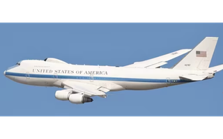 "Máy bay Ngày tận thế" của Mỹ đột ngột xuất hiện nhiều lần