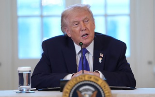 Tổng thống Donald Trump: CEO dầu mỏ đầu tư vào Venezuela sẽ "giao dịch trực tiếp với chúng tôi"