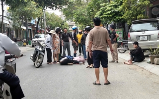 Bắt giữ nghi phạm đâm trọng thương bạn của mẹ