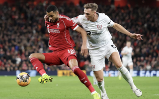 Wirtz và Ekitike tỏa sáng, Liverpool giành vé vòng 4 FA Cup