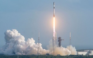 Đường đua vệ tinh internet ngày càng nóng