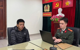 Giả danh kêu gọi từ thiện, chiếm đoạt tiền ủng hộ lũ lụt