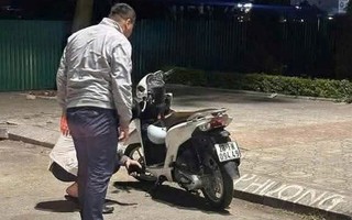 Nghi phạm sát hại 2 người phụ nữ bỏ lại xe máy bên đường bỏ trốn