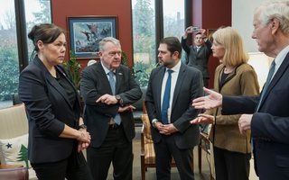 Đan Mạch, Greenland không thuyết phục được Mỹ