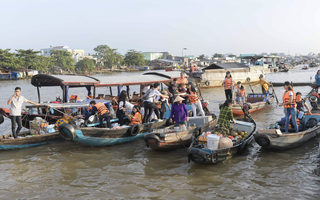 Gợi ý khai thác chợ nổi Cái Răng cả ngày lẫn đêm