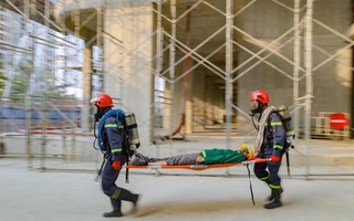 Xử lý tình huống giả định tai nạn, có thể cháy nổ tại một công trình xây dựng lớn