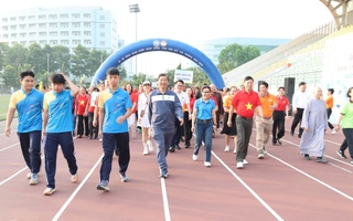 Một buổi đi bộ, phường Bình Thạnh - TPHCM vận động hơn 1,6 tỉ đồng chăm lo Tết