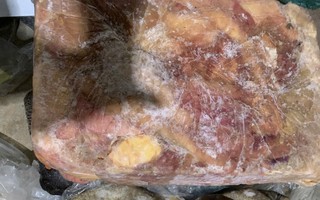 TPHCM: Phát hiện gần 18 tấn lòng bò không rõ nguồn gốc