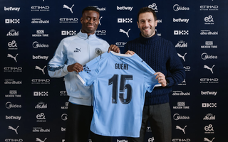Man City công bố tân binh Marc Guehi, tiếp tục đua vô địch