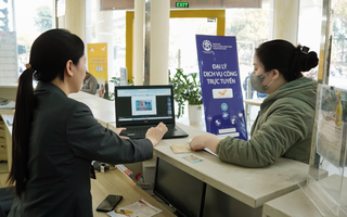 Viên chức chuyển công tác trong năm có được hưởng trọn thưởng Tết?