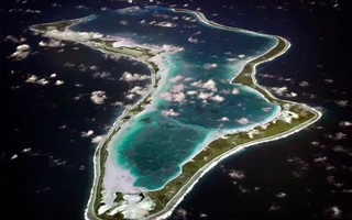 Tổng thống Donald Trump chỉ trích Anh về quyết định trao trả quần đảo Chagos